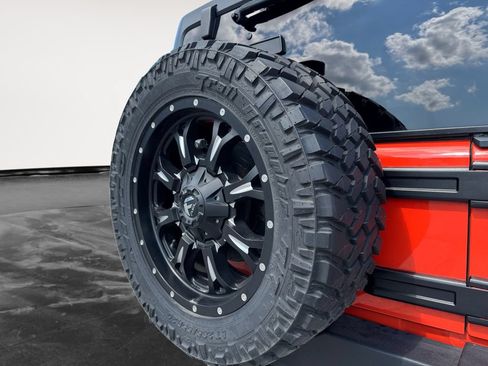 Used 2015 Jeep Wrangler Unlimited Sport w/ Quick Order Package 24S AWD/4WD image 6