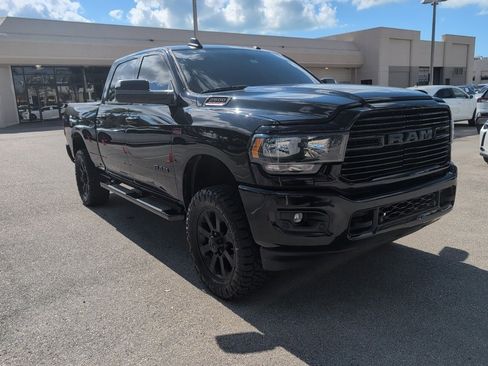 Used 2020 RAM 2500 Big Horn w/ Level 2 Equipment Group image 3