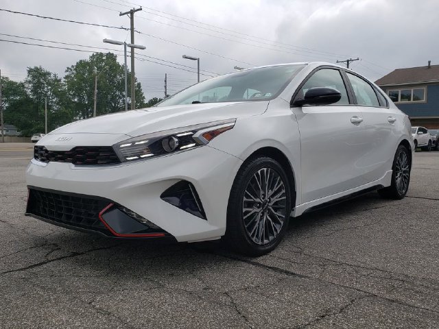 Used 2022 Kia Forte GT-Line FWD image 4