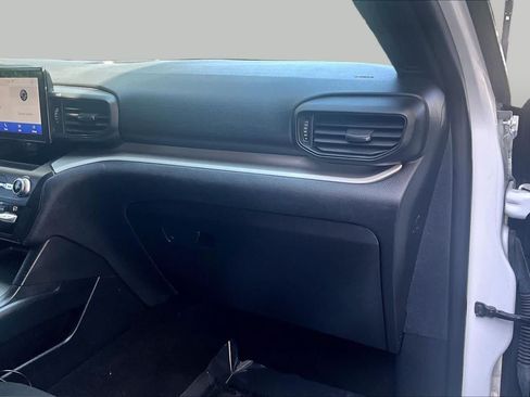 Used 2020 Ford Explorer XLT RWD image 19