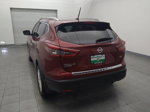 Used 2020 Nissan Rogue Sport SV FWD image 6