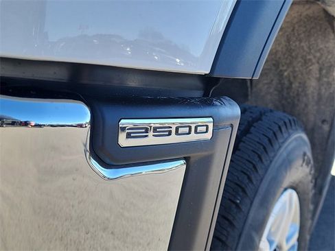 New 2026 GMC Sierra 2500 Pro w/ Convenience Package image 9