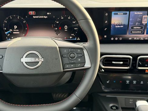 New 2026 Nissan Sentra SR w/ SR Premium Package FWD image 22
