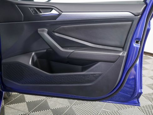 Used 2023 Volkswagen Jetta SE w/ Panoramic Sunroof Package FWD image 48