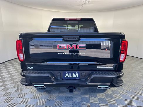 New 2026 GMC Sierra 1500 Elevation image 6