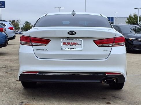 Used 2017 Kia Optima EX image 6