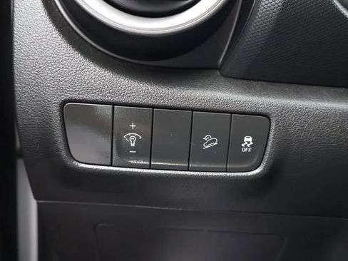 Used 2023 Hyundai Kona SEL FWD image 22
