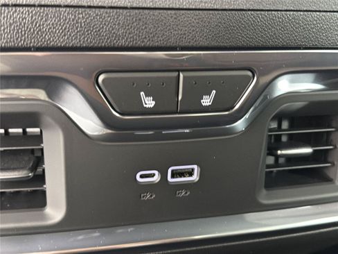 New 2026 GMC Sierra 2500 Denali Ultimate AWD/4WD image 19