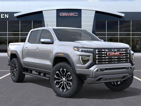 New 2026 GMC Canyon Denali image 7