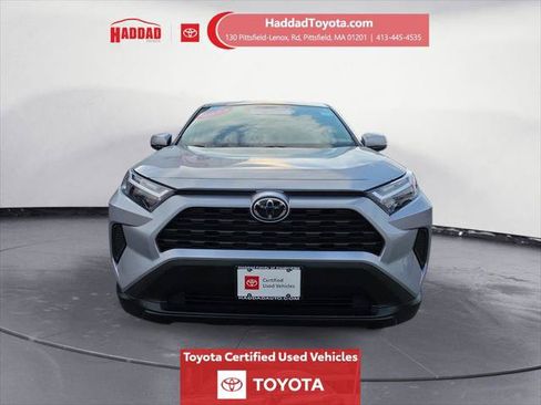 Certified 2024 Toyota RAV4 LE AWD/4WD image 9