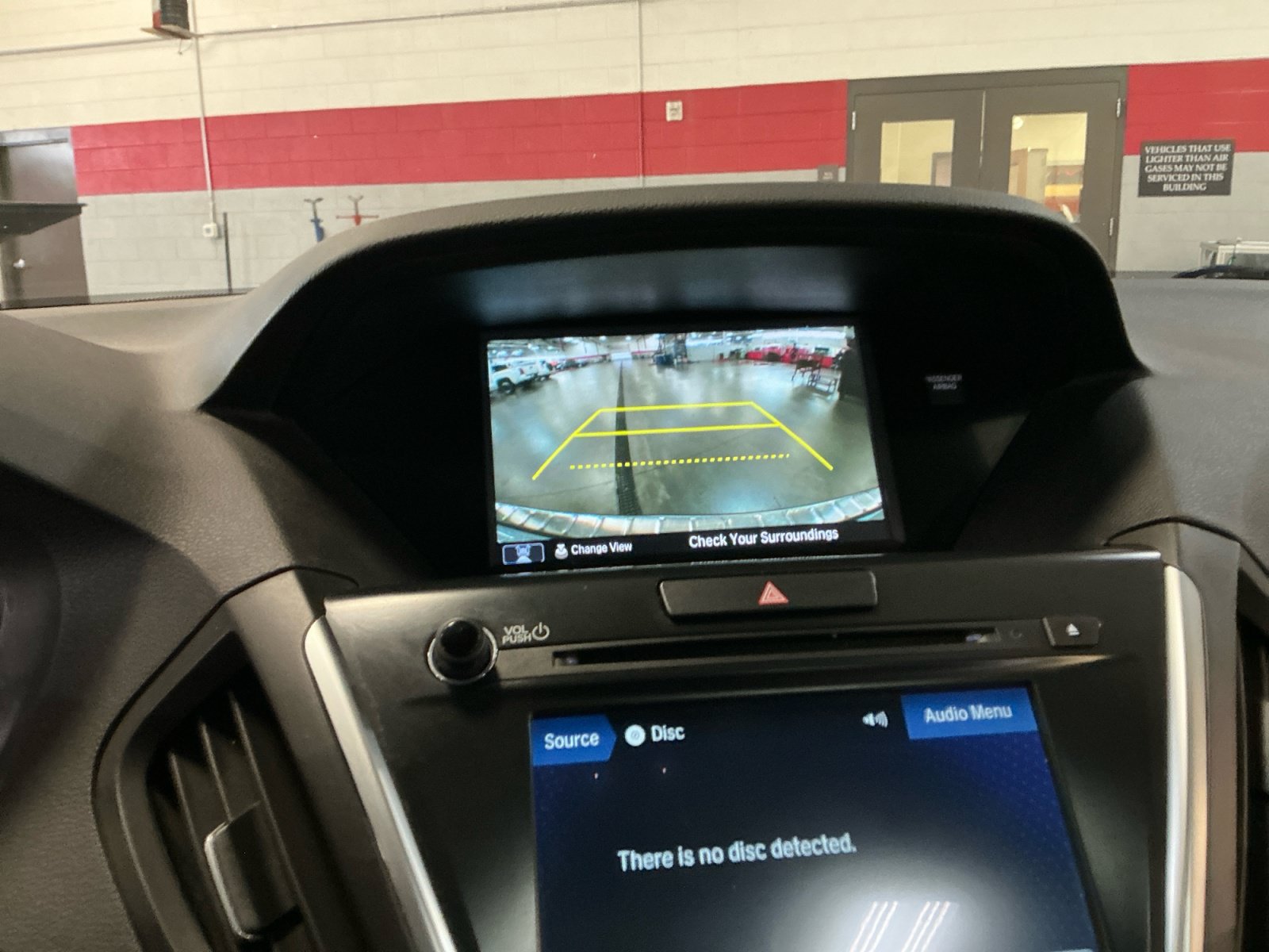Used 2020 Acura MDX SH-AWD image 29