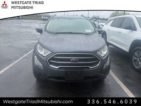Used 2018 Ford EcoSport SE image 2