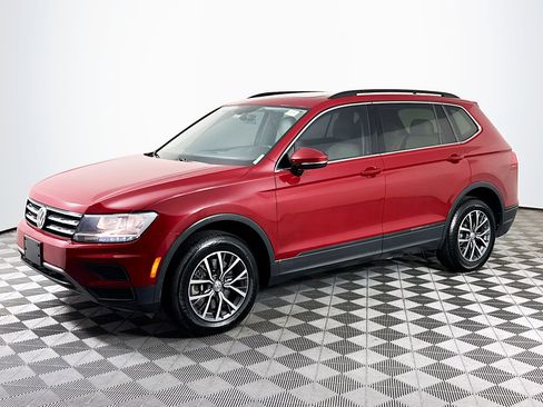 Used 2019 Volkswagen Tiguan SE AWD/4WD image 4