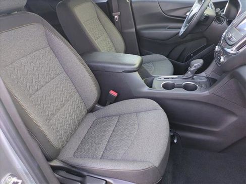 Used 2024 Chevrolet Equinox LT image 20