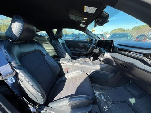 Used 2024 Ford Mustang Dark Horse image 12