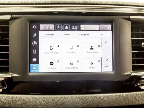 Used 2022 Chrysler Voyager LX FWD image 22