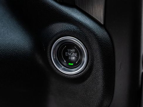 Used 2020 GMC Sierra 2500 Denali w/ Denali Ultimate Package image 22