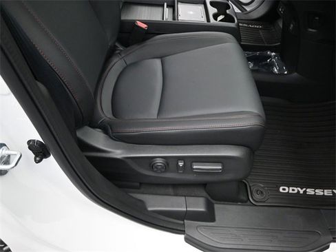 New 2026 Honda Odyssey Sport-L image 36