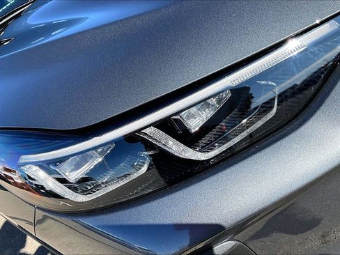 Used 2024 Ford Escape Platinum image 28