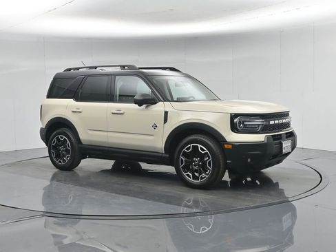 Used 2025 Ford Bronco Sport Outer Banks w/ Outer Banks Tech Package+ AWD/4WD image 26