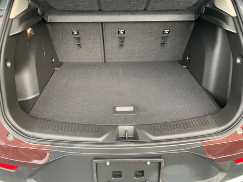 Used 2023 Buick Encore GX Preferred w/ Cold Weather Comfort Package FWD image 6