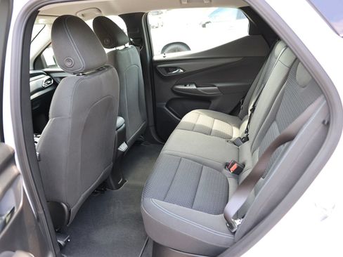 Used 2023 Chevrolet Bolt EUV LT w/ Comfort Package FWD image 21