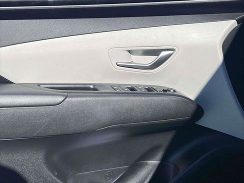Used 2023 Hyundai Tucson SEL image 13