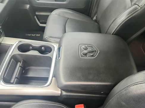 Used 2017 RAM 1500 Laramie w/ Convenience Group image 18