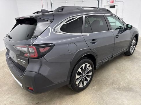 Used 2025 Subaru Outback Limited XT AWD/4WD image 5