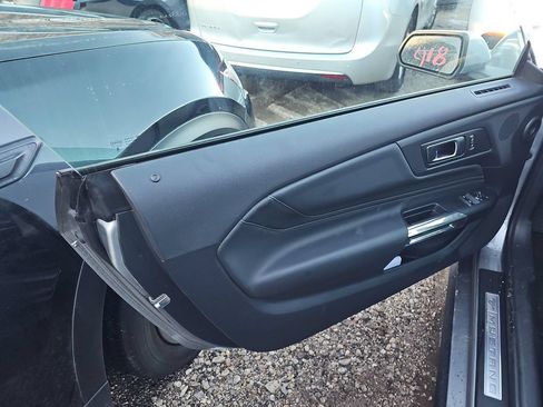 Used 2025 Ford Mustang Premium RWD image 13