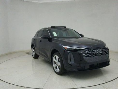 Used 2025 Audi Q5 Premium Plus w/ Premium Plus image 63