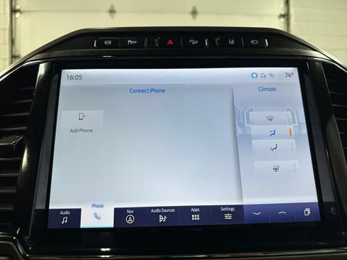 Used 2022 Ford F350 4x4 Crew Cab Super Duty image 32