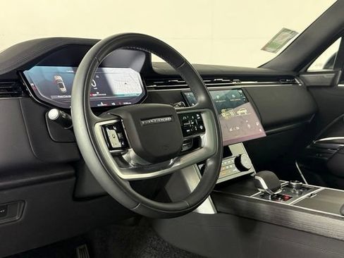 Used 2023 Land Rover Range Rover First Edition AWD/4WD image 40