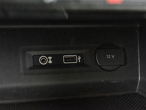 Used 2019 Volkswagen Atlas SEL AWD/4WD image 16