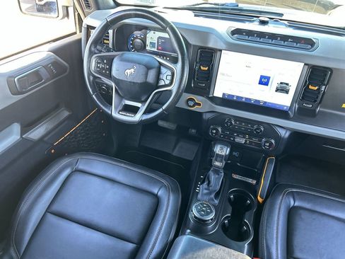 Used 2021 Ford Bronco Badlands AWD/4WD image 11