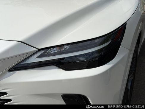 Used 2025 Lexus RX 350 Premium FWD image 8