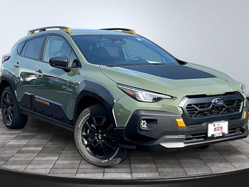 Used 2024 Subaru Crosstrek 2.5i Wilderness w/ Crosstrek Mirror Package AWD/4WD image 3