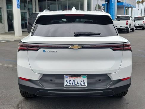 Used 2026 Chevrolet Equinox EV LT FWD image 22