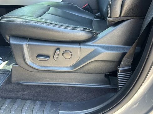 Used 2020 Ford F150 Lariat RWD image 15