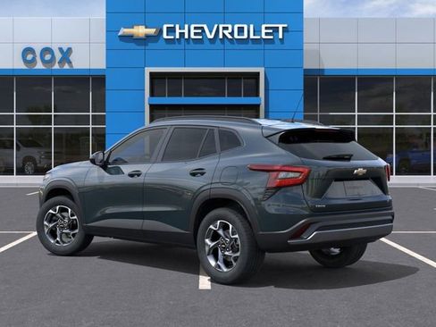 New 2026 Chevrolet Trax LT image 3