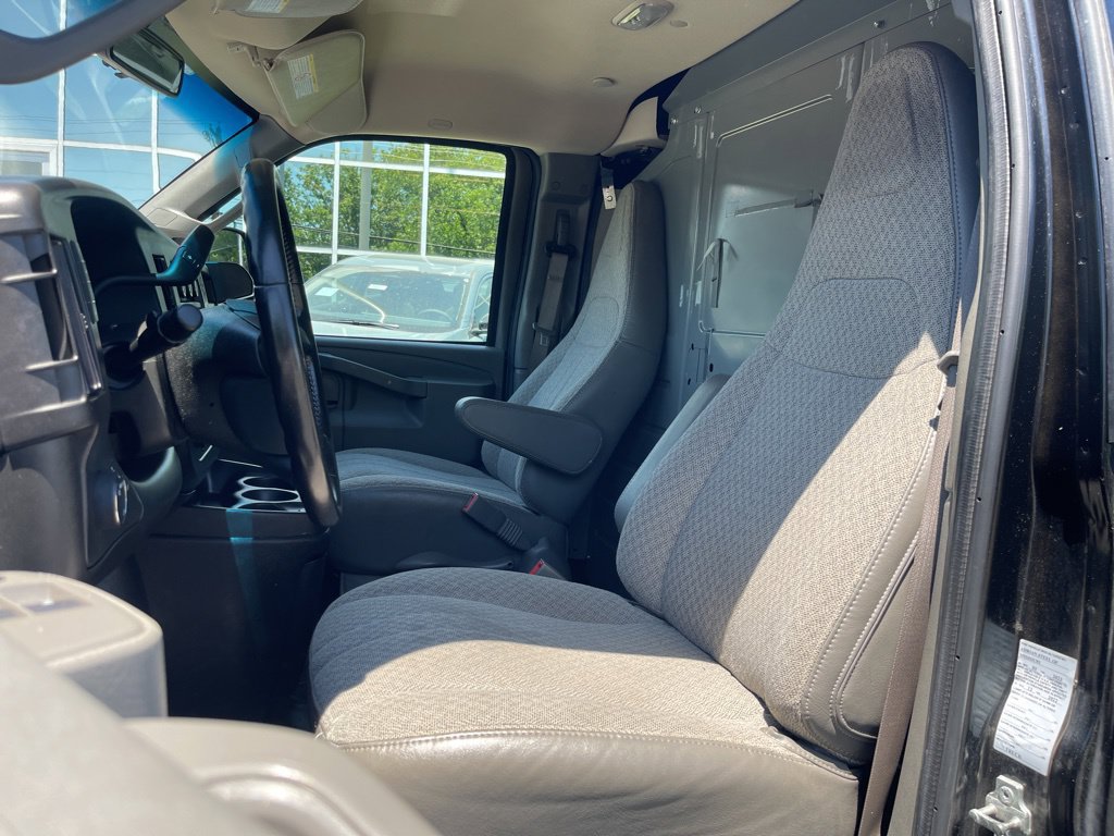 Used 2023 Chevrolet Express 2500 w/ Driver Convenience Package RWD image 14