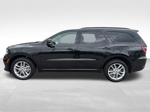 Used 2024 Dodge Durango GT image 2