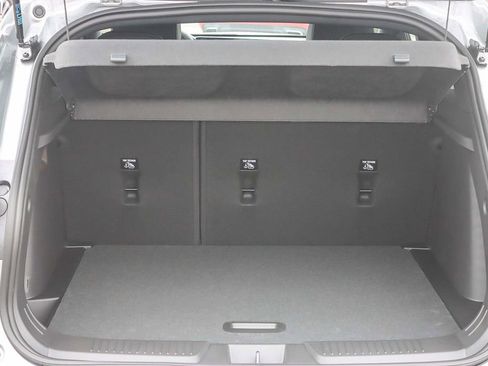 New 2026 Chevrolet Trax RS image 25