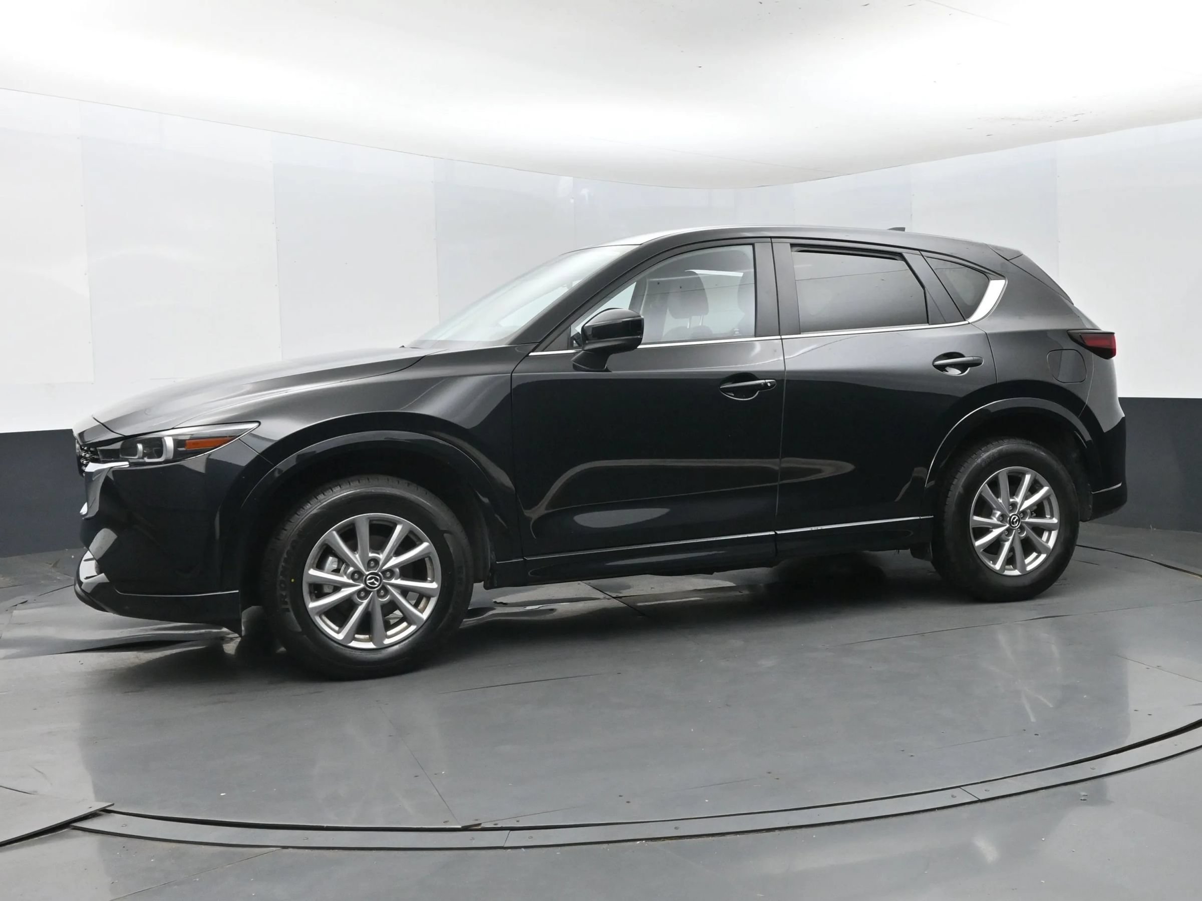 Used 2025 MAZDA CX-5 AWD 2.5 S w/ Select Package image 5