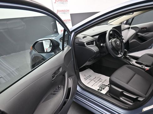 Used 2023 Toyota Corolla LE image 17