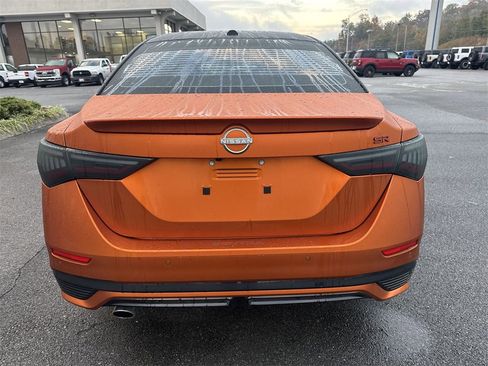 Used 2024 Nissan Sentra SR w/ Trunk Package image 5