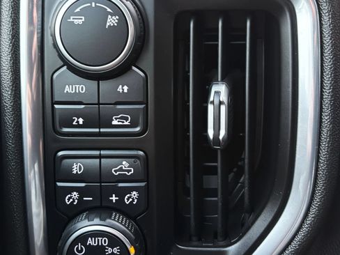 Used 2019 Chevrolet Silverado 1500 RST w/ All-Star Edition AWD/4WD image 18