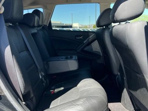Used 2011 Nissan Murano SL w/ Navigation Pkg AWD/4WD image 37