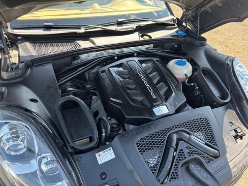 Used 2016 Porsche Macan S AWD/4WD image 42