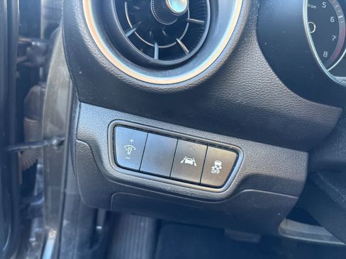 Used 2020 Kia Forte LXS image 6